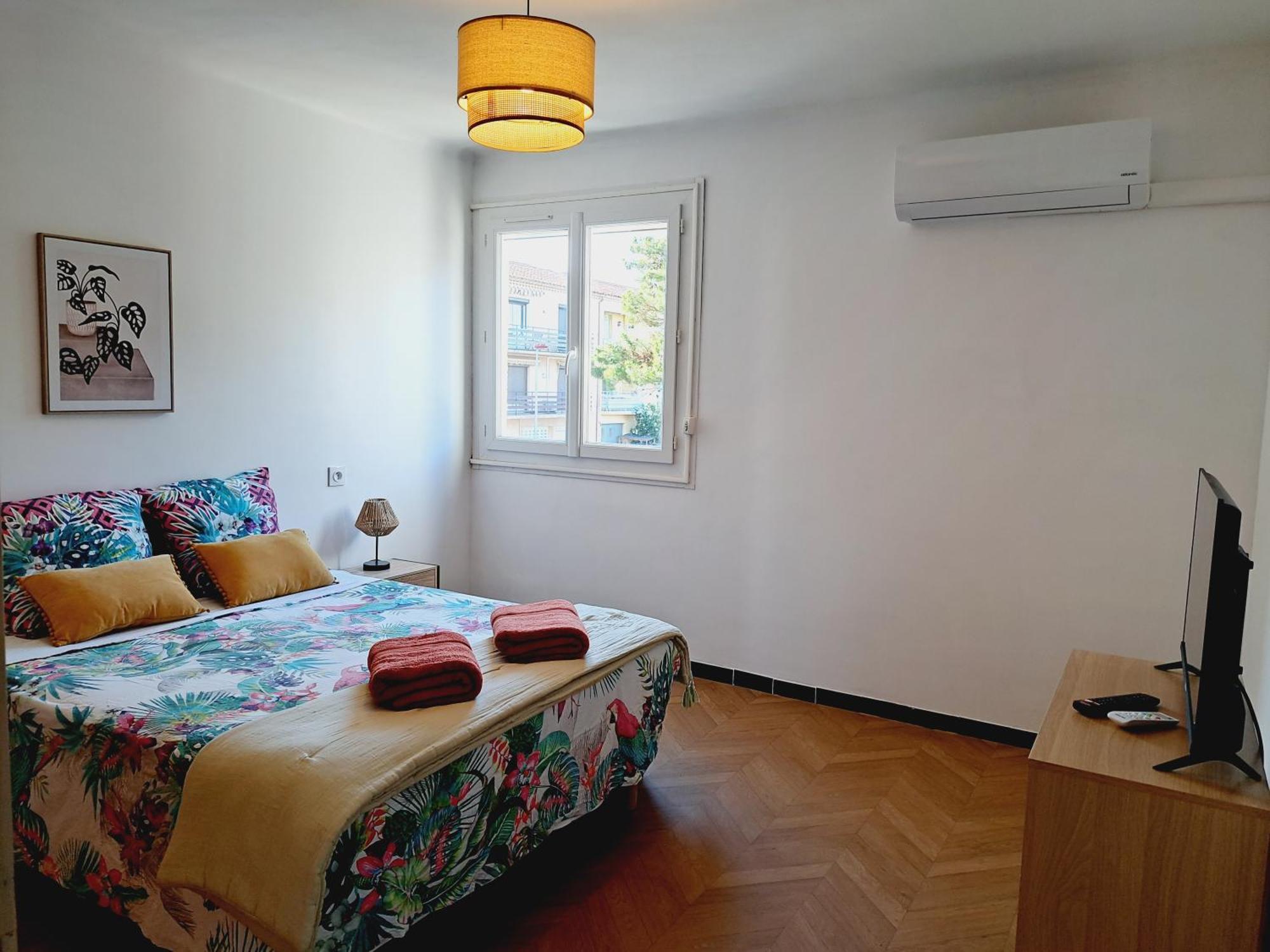 Spacieux Appartement Avec Balcon นาร์บอนน์ ภายนอก รูปภาพ